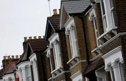 The UK housing market downturn eased in January as buyer enquiries hit a six-month high. Analysts link this recovery to reduced national economic uncertainty.