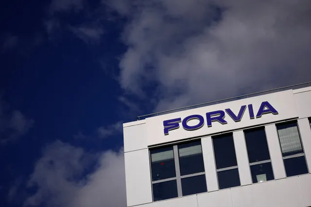 French car parts supplier Forvia reported a first-quarter sales drop to 5.14 billion euros today. The company confirmed its 2026 guidance despite the decline.