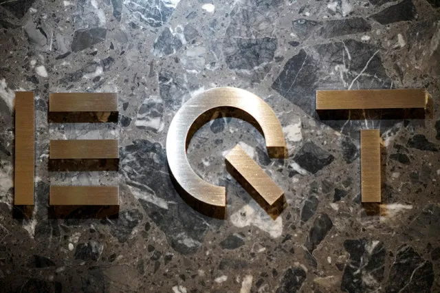 EQT AB ha presentado una oferta definitiva de 9400 millones de libras por Intertek tras tres rechazos previos. Esta propuesta se produce en un momento en que la compañía británica evalúa una posible división de sus operaciones corporativas.