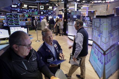 US stock futures slip as Treasury yields and oil climb | IUX24